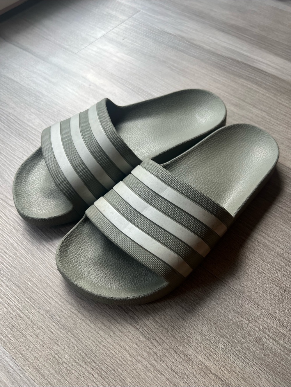 adidas Adilette Slides Olive Green White Stripes US Men 6 Women 7